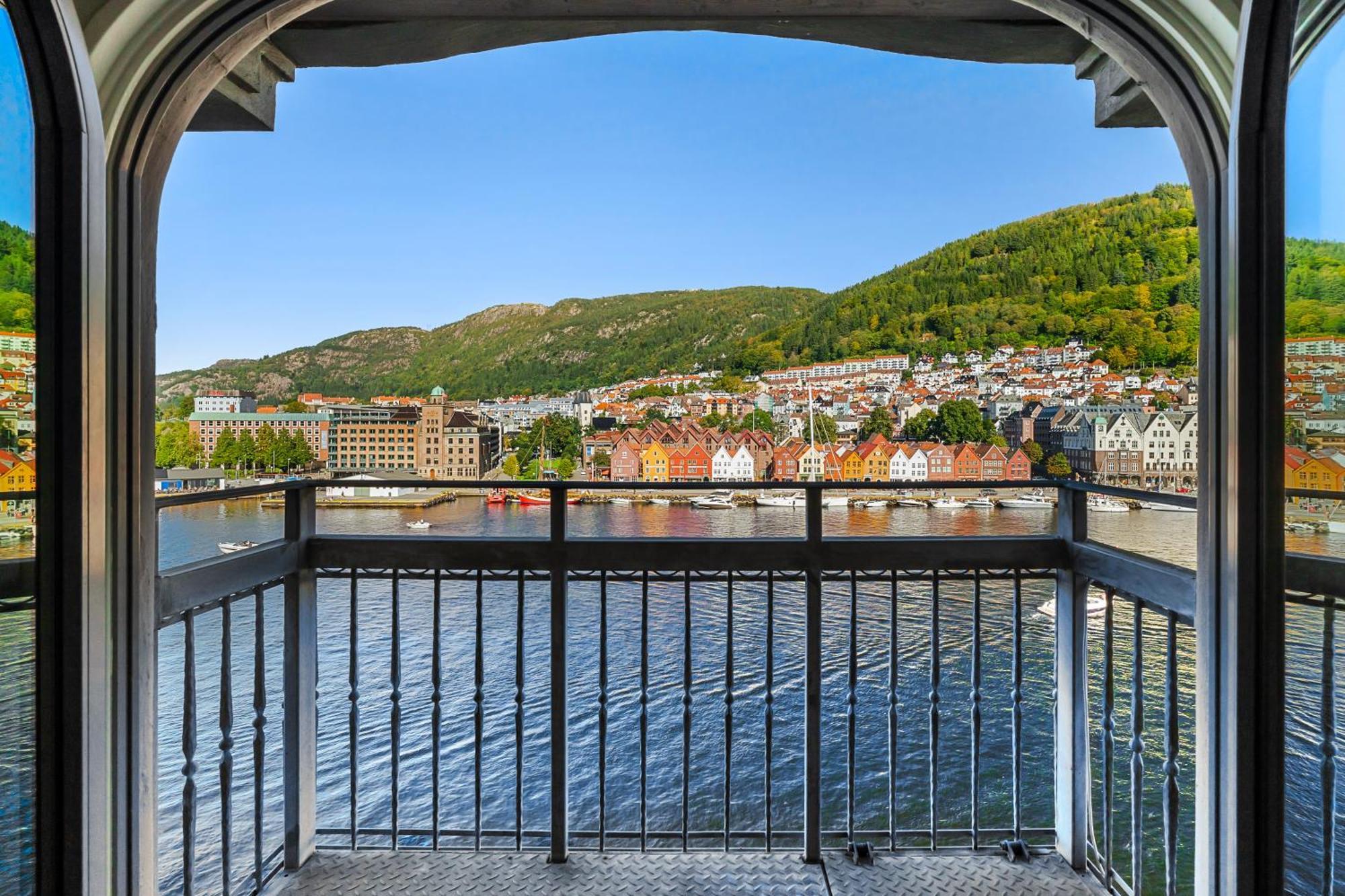 Clarion Hotel Admiral Bergen Bagian luar foto
