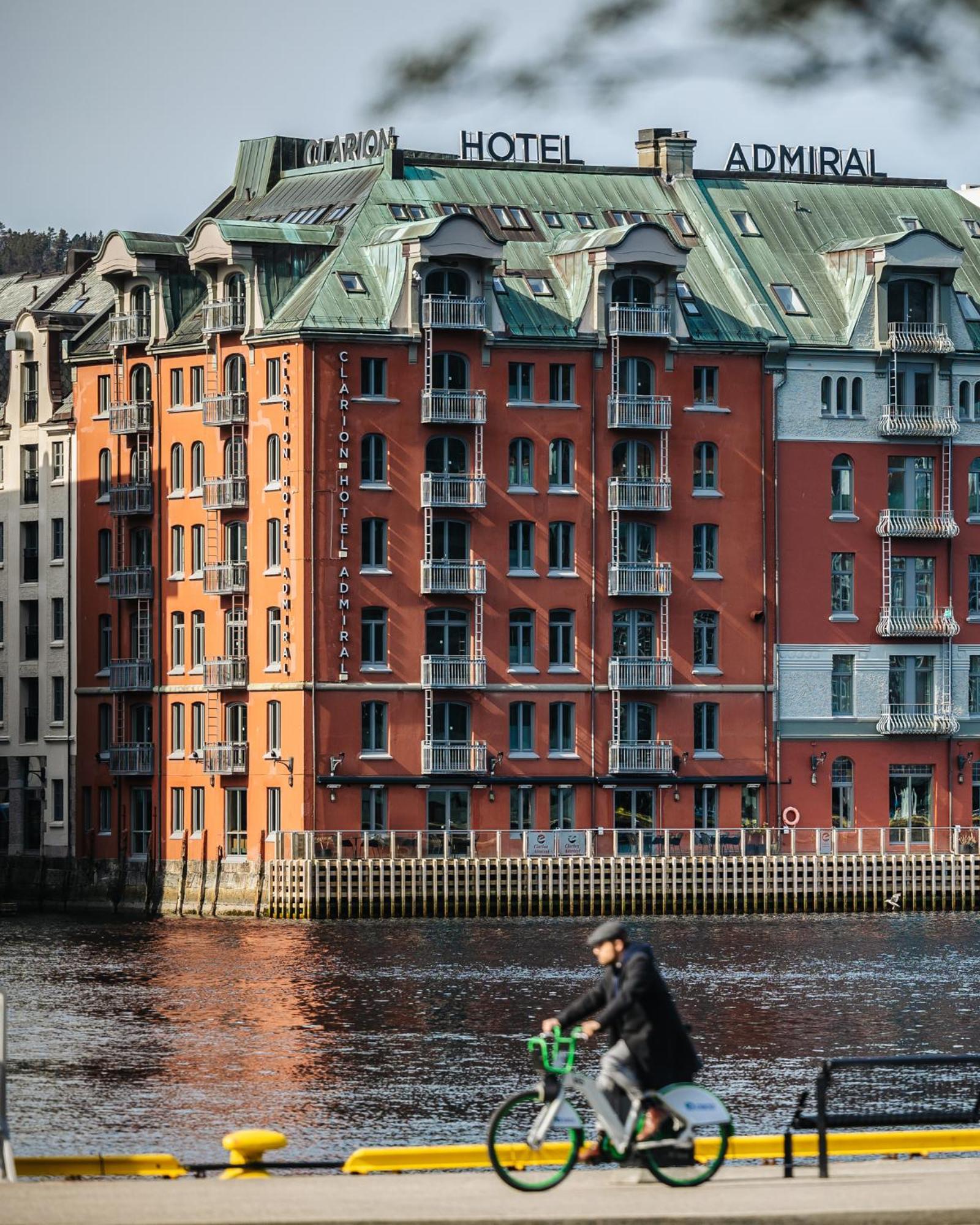 Clarion Hotel Admiral Bergen Bagian luar foto